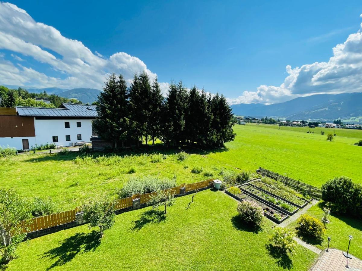 Landhaus Brugger Apartment Saalfelden ภายนอก รูปภาพ